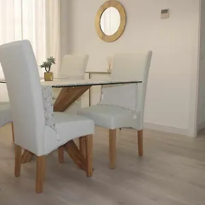 Apartamento Acogedor Apartamento En El Corazón De, Málaga