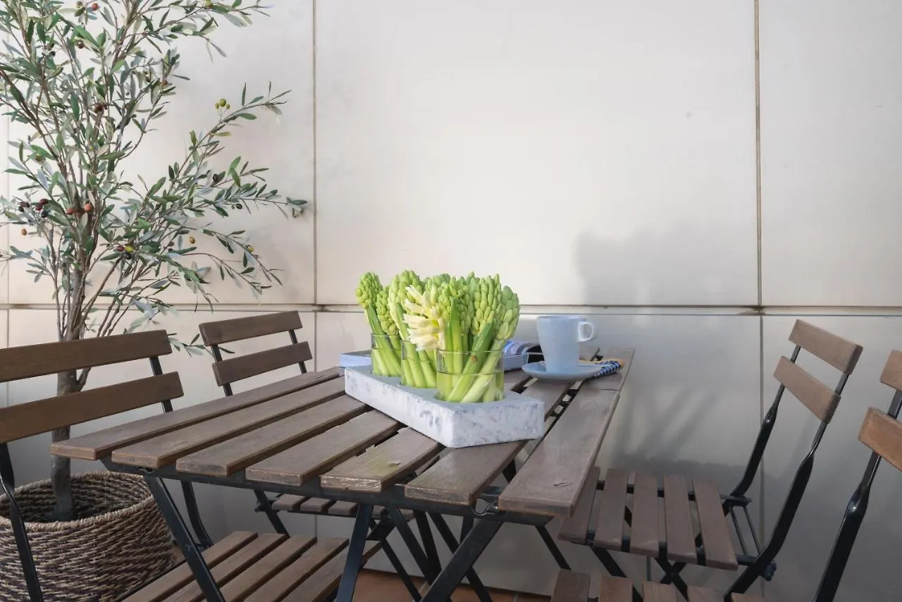 Pacificio Beachfront Malaga Apartment
