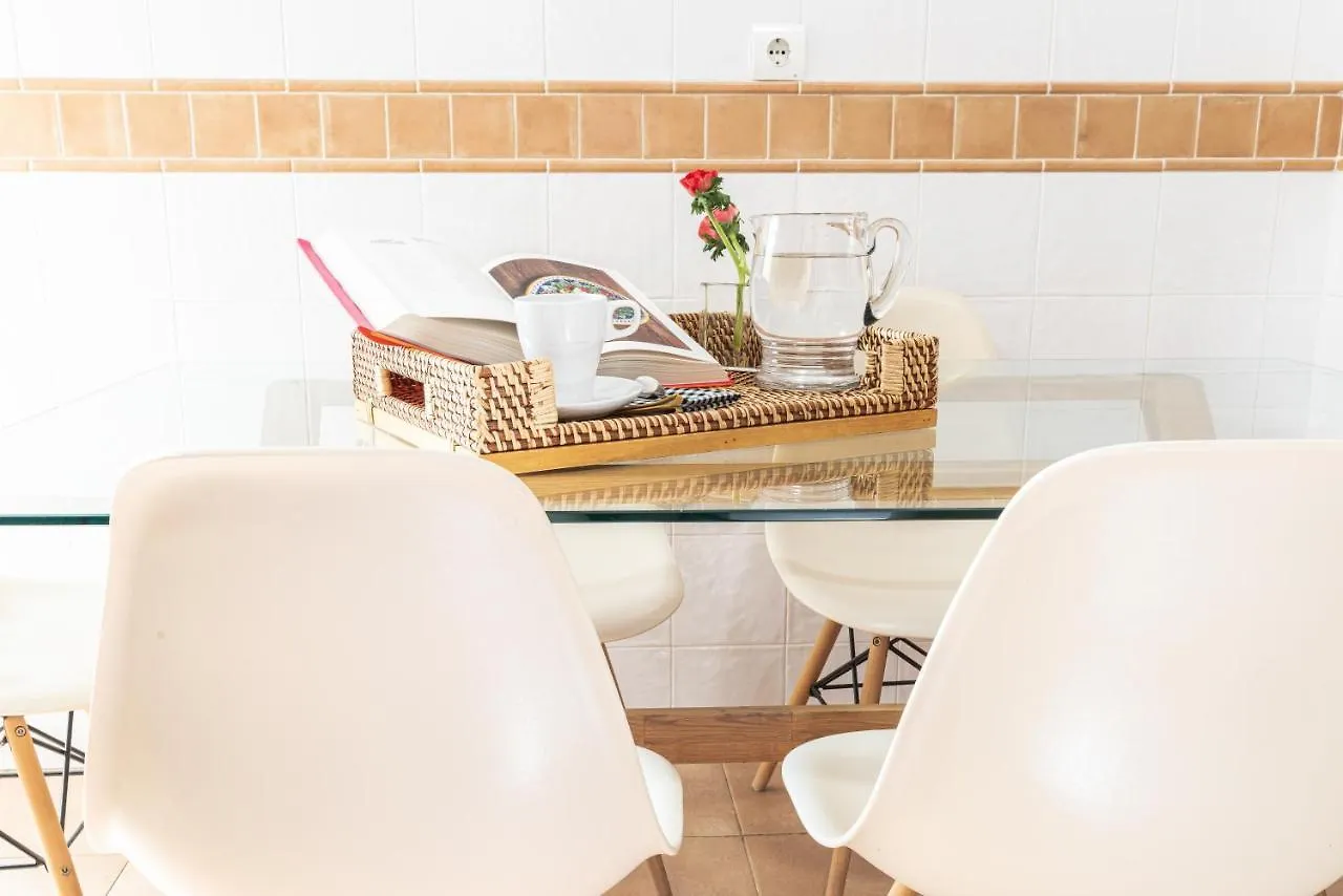 Pacificio Beachfront Malaga Apartment